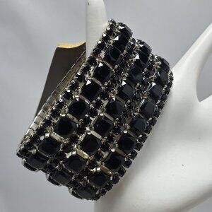 Hillard & Hanson Retro Black Diamante silver tone Stretch Bracelet.